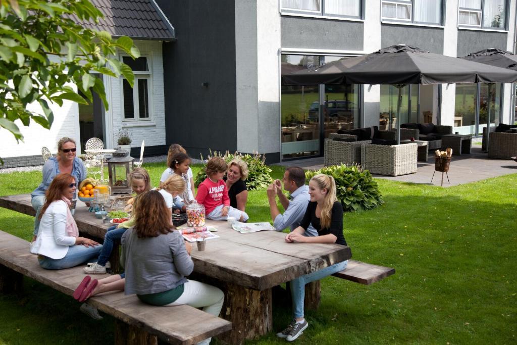 De Slaapfabriek Vakantiehuis En Trainingslocatie Teuge Eksteriør bilde